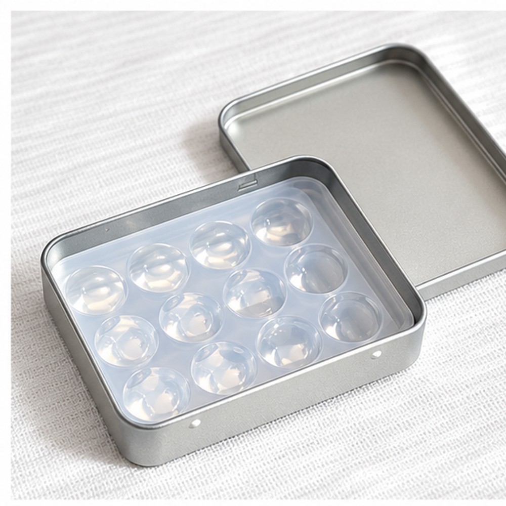 Silicone Multi-Well Nail Art Palette with Storage Tin — 1 Set