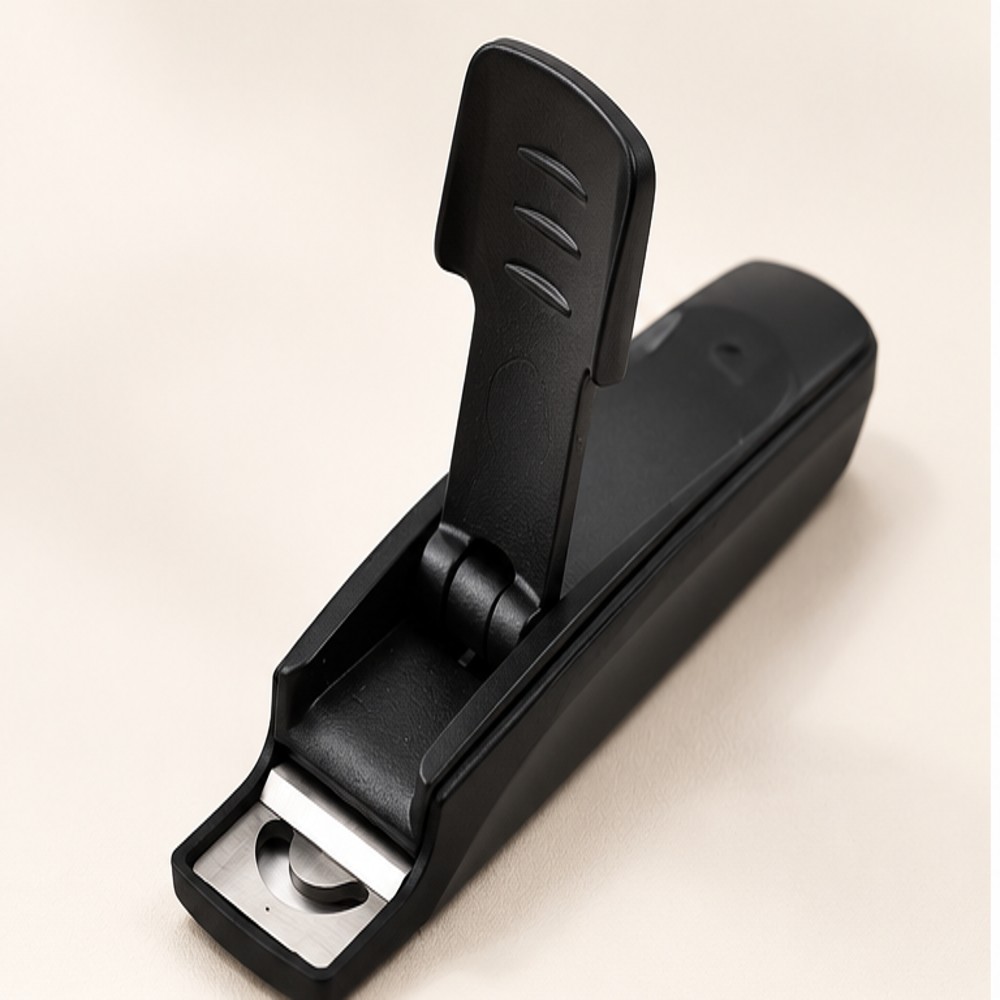 Black Folding Nail Tip Clipper — 1 Tool