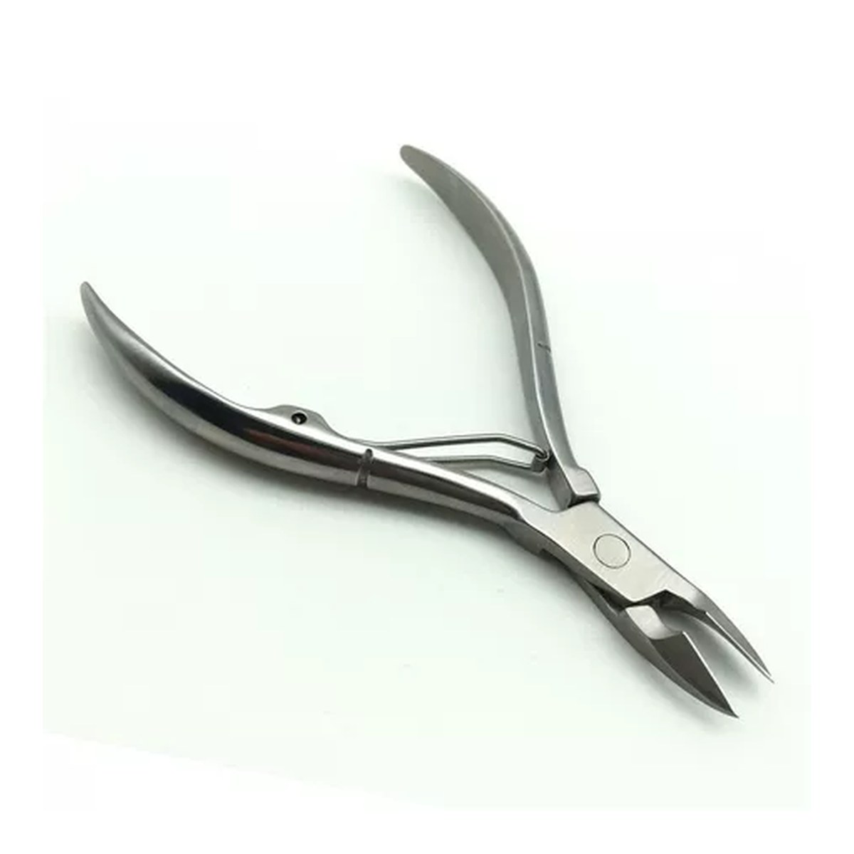 Curved Stainless Steel Cuticle Nipper — 1 Tool